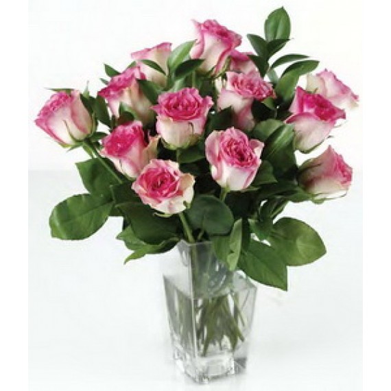 Buchet cu 13 Trandafiri roz